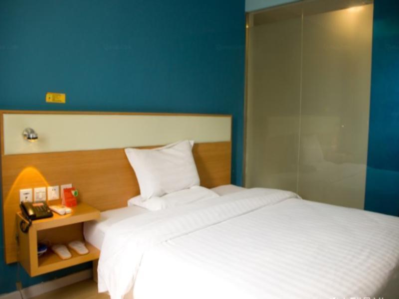 7Days Inn Shenzhen Airport New Terminal Экстерьер фото