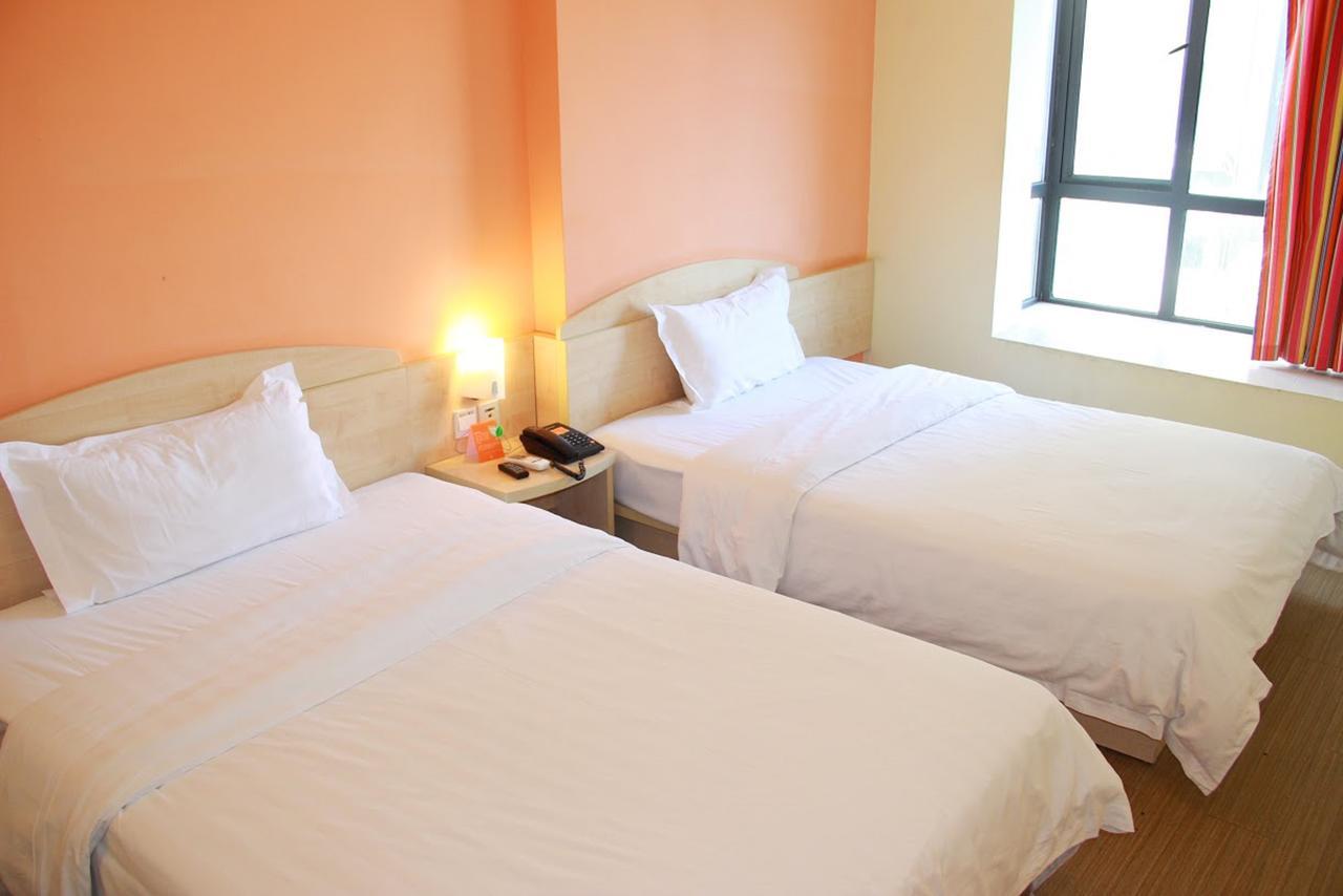 7Days Inn Shenzhen Airport New Terminal Экстерьер фото